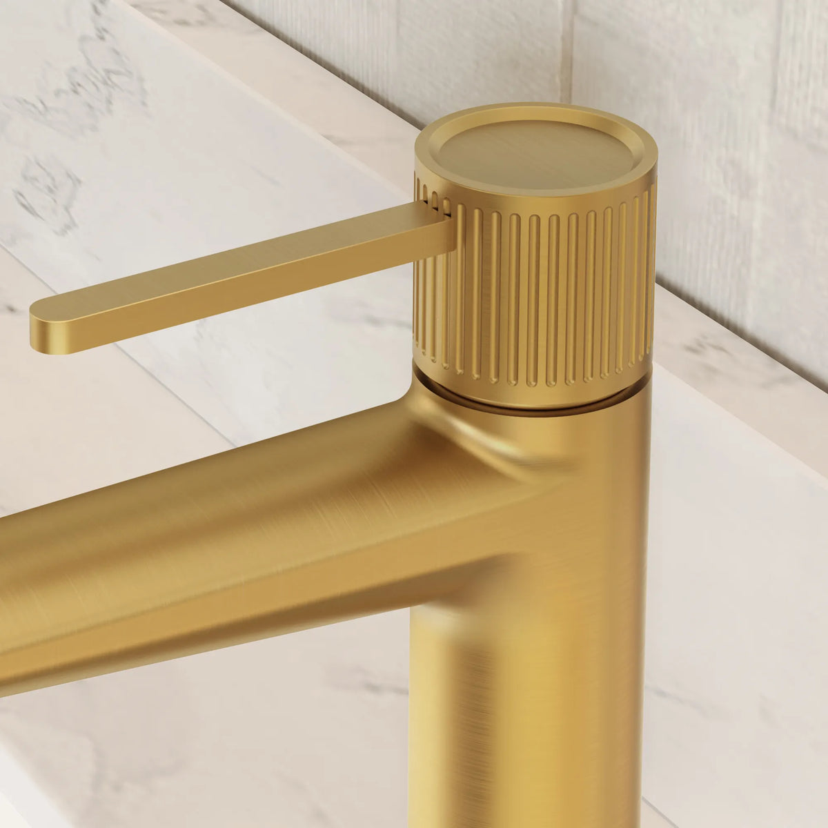 Single-Handle Bathroom Sink Faucet With Pop-Up Drain