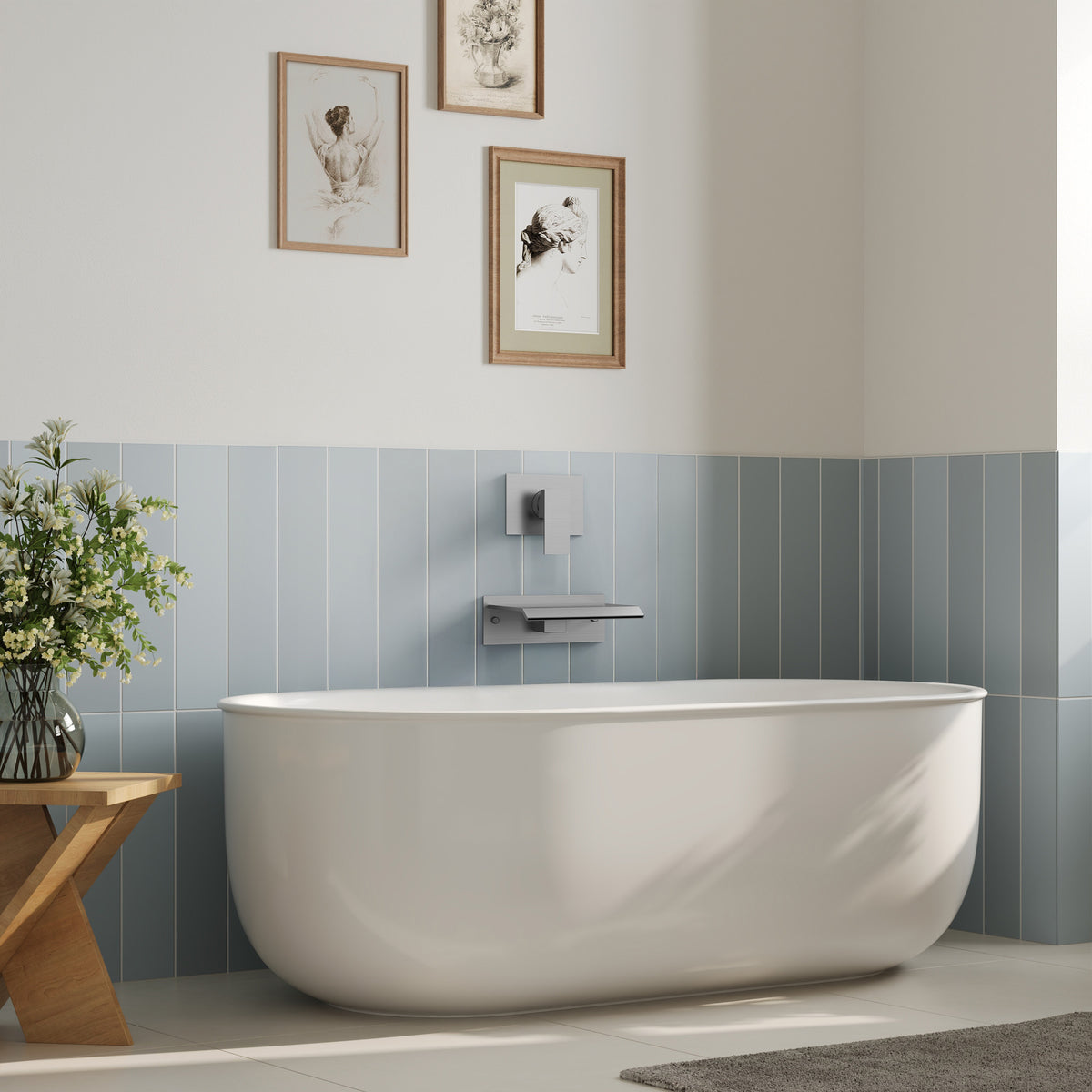 Concealed Wall-Mounted Waterfall Bathtub Faucet with Single-Handle Control
