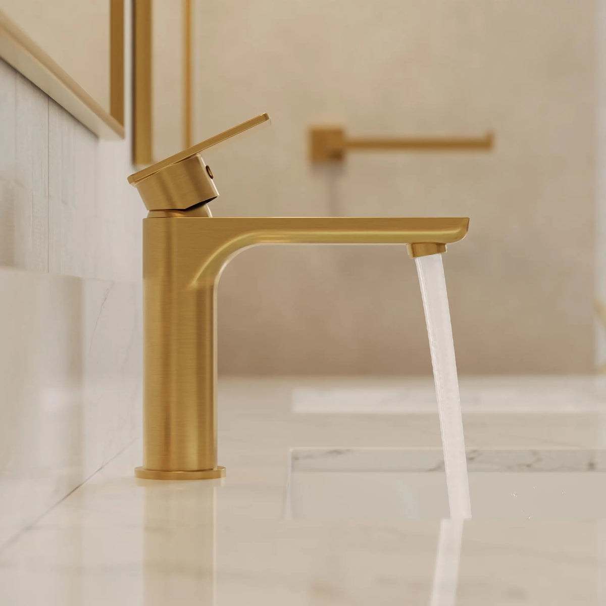 Single-Handle Bathroom Sink Faucet With Pop-Up Drain