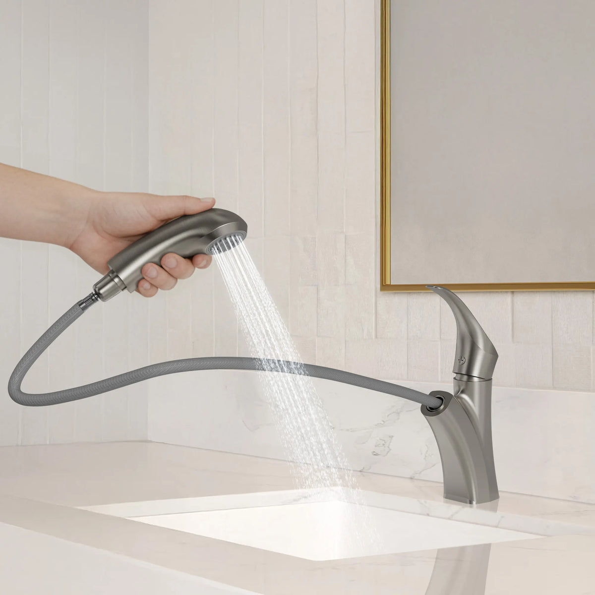 Single-Handle Pull-Out Bathroom Sink Faucet With Dual Spray Modes And Pop-Up Drain