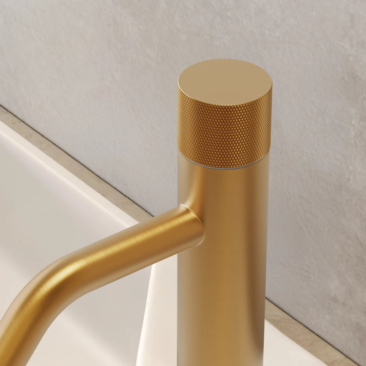 Single-Handle Bathroom Sink Faucet With Pop-Up Drain