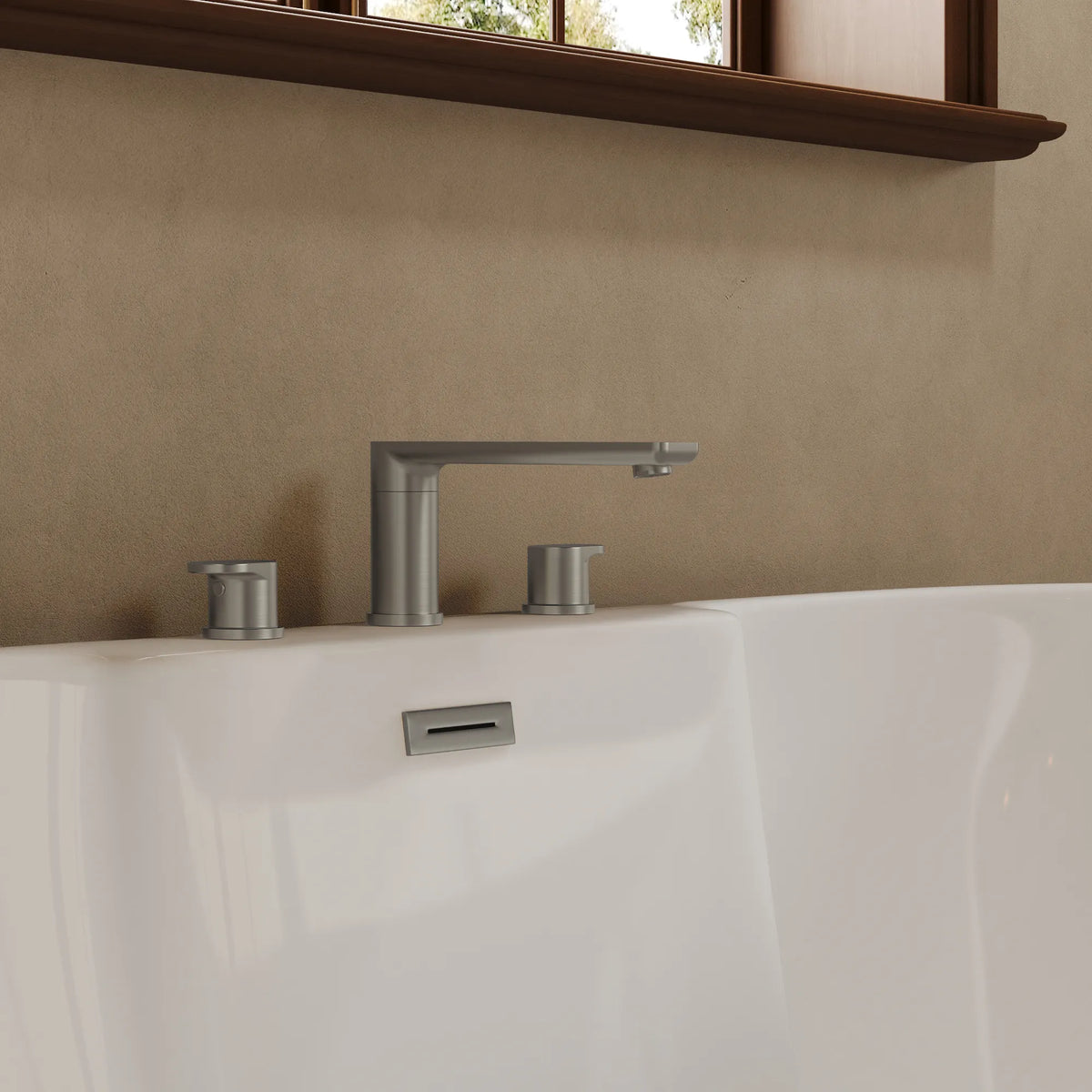 Low-Arc Deck-Mounted Roman Bathtub Faucet with Dual Handles