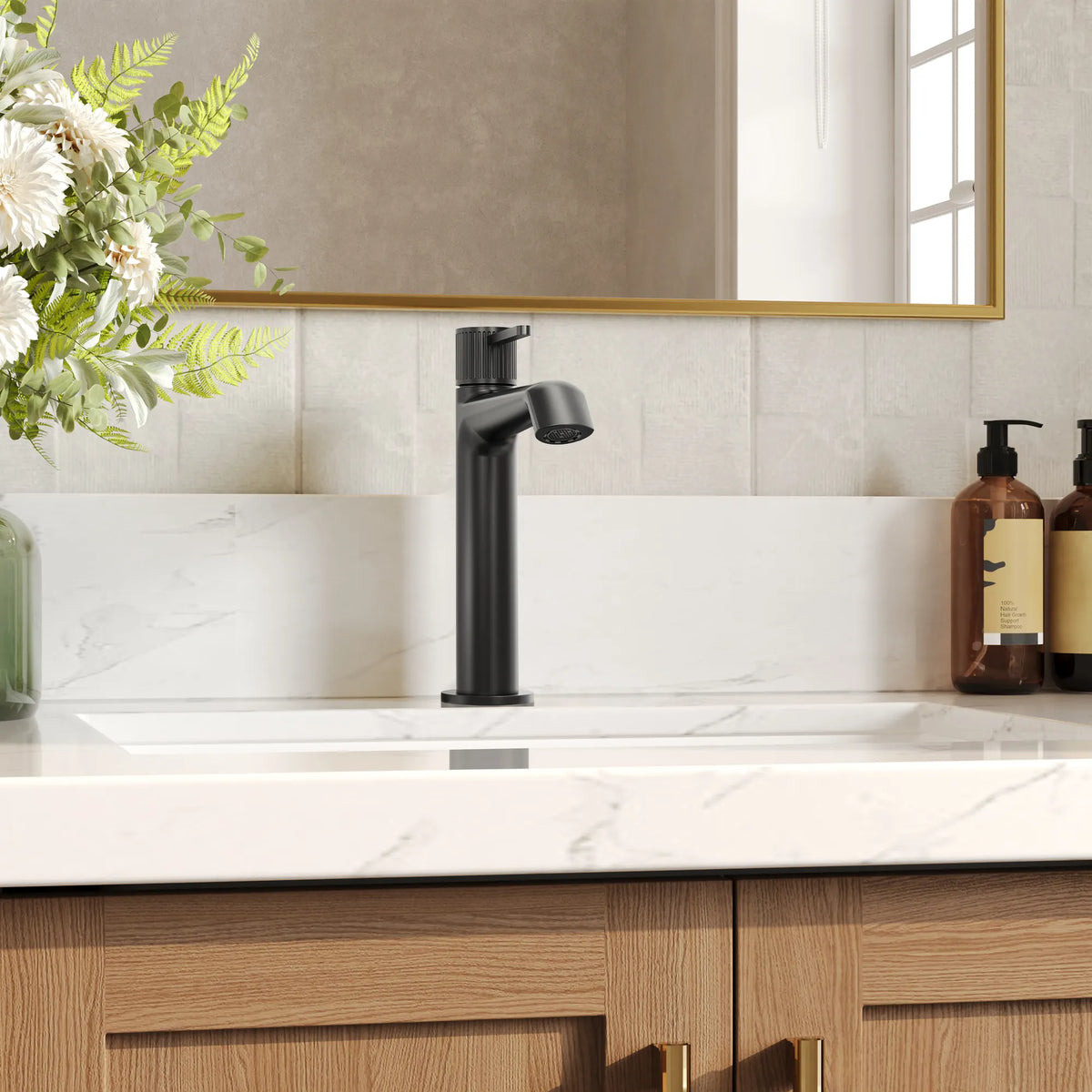 Single-Handle Bathroom Sink Faucet With Pop-Up Drain