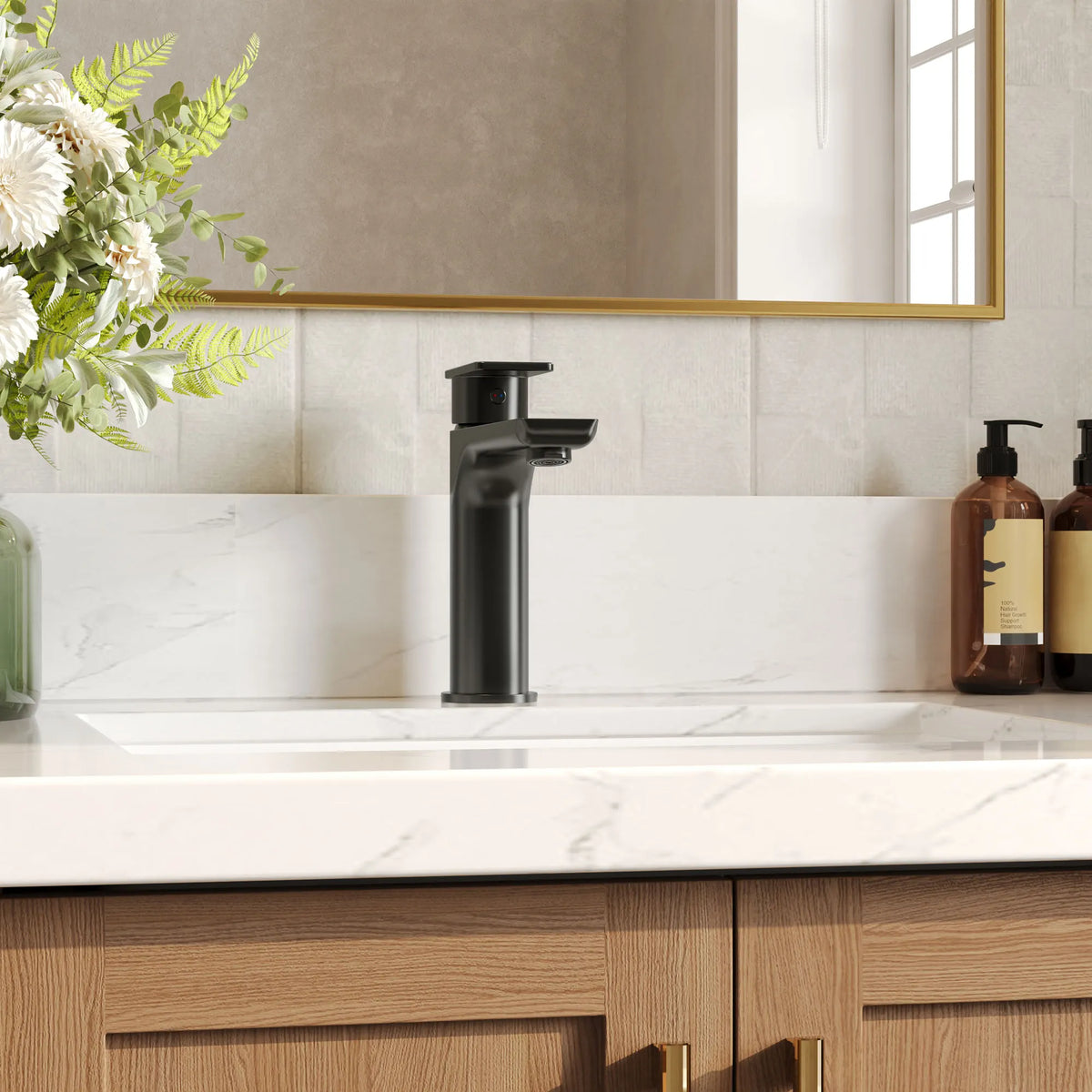 Single-Handle Bathroom Sink Faucet With Pop-Up Drain