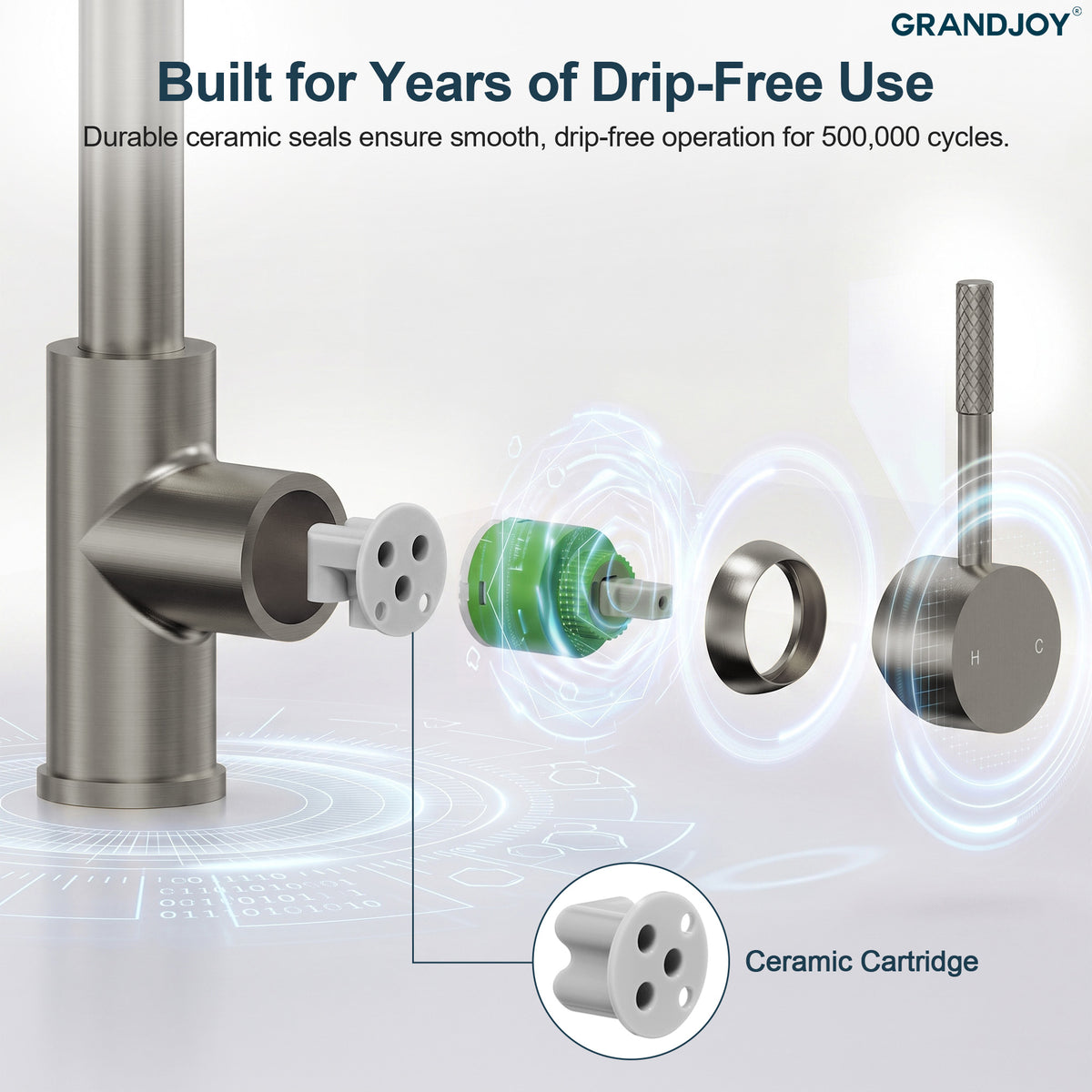 Single-Handle Pull-Down Kitchen Faucet With Dual Spray Modes