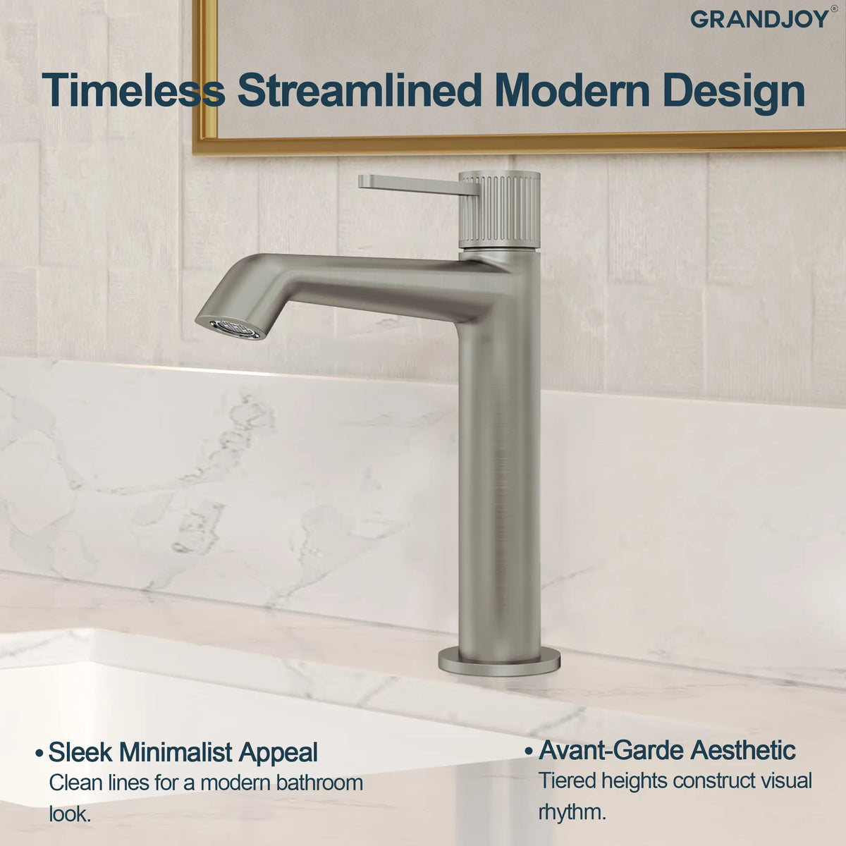 Single-Handle Bathroom Sink Faucet With Pop-Up Drain
