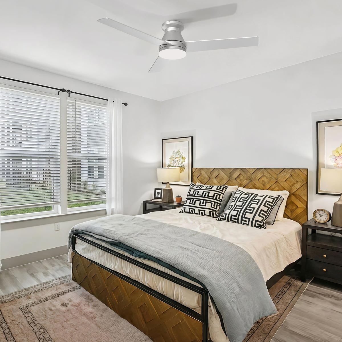 52-Inch Flush Mount 3-Blade Ceiling Fan with Light and Remote Control