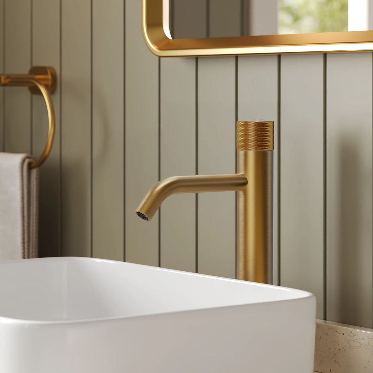 Single-Handle Vessel Bathroom Sink Faucet With Pop-Up Drain