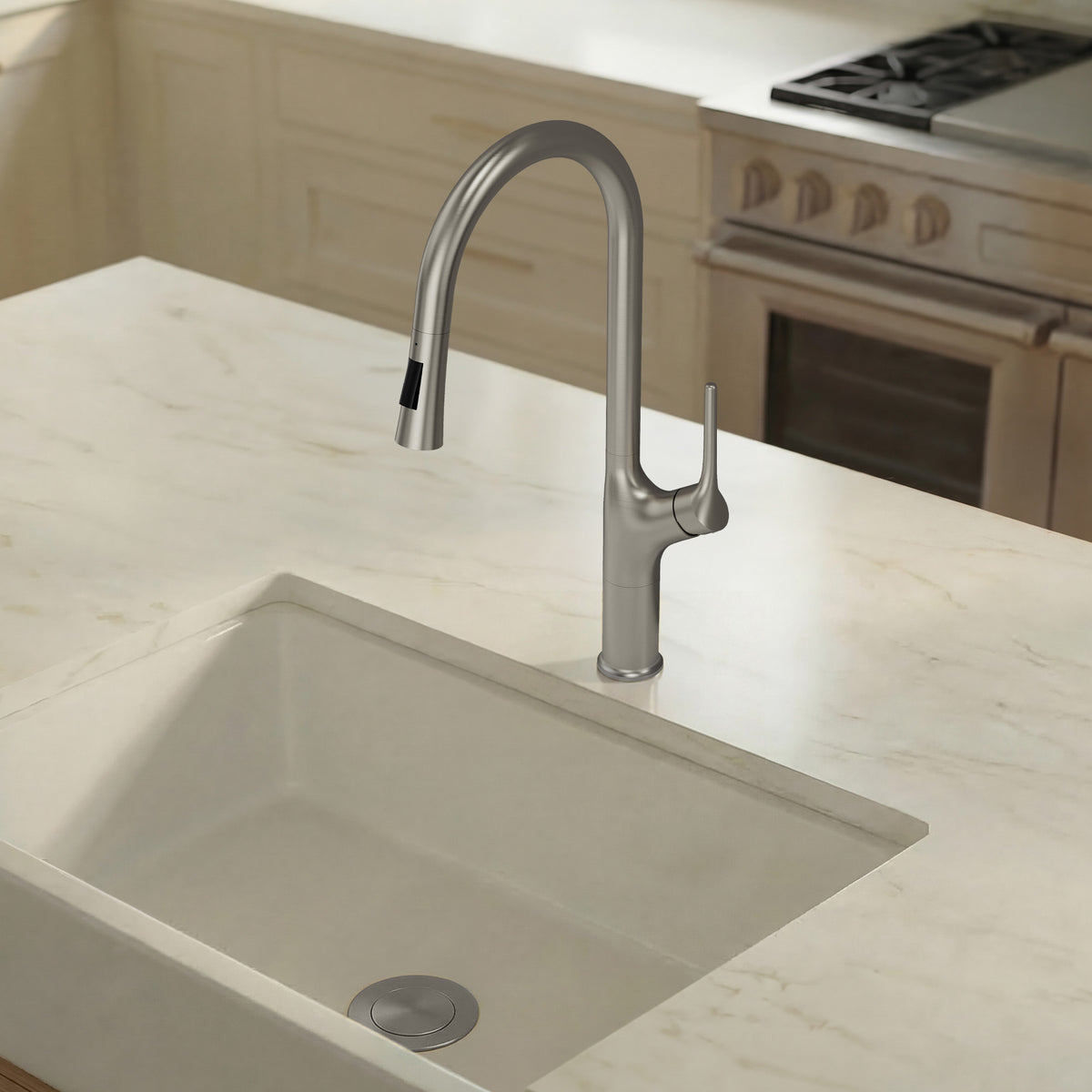 Single-Handle Pull-Down Kitchen Faucet With Dual Spray Modes
