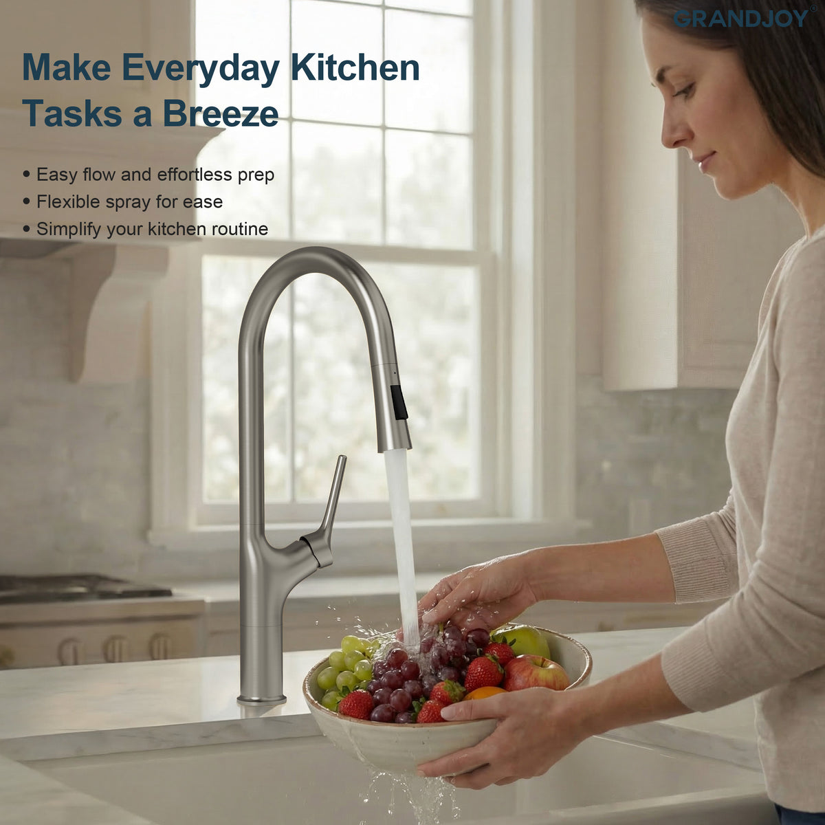 Single-Handle Pull-Down Kitchen Faucet With Dual Spray Modes