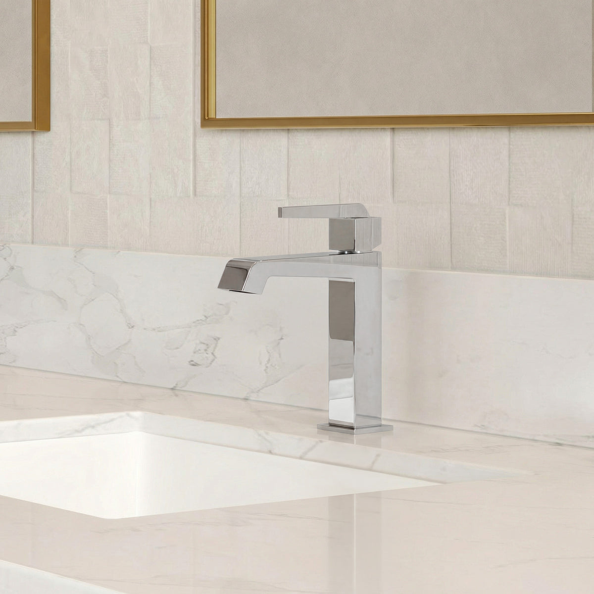 Single-Handle Bathroom Sink Faucet With Pop-Up Drain