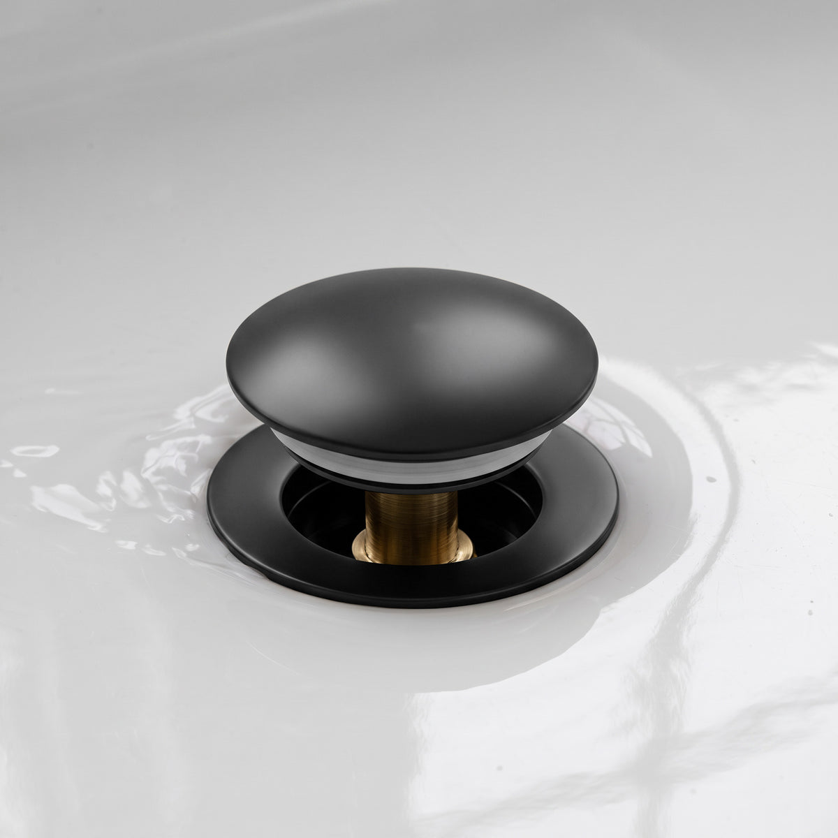 Pop-Up Bathtub Drain with Overflow and Brass Construction
