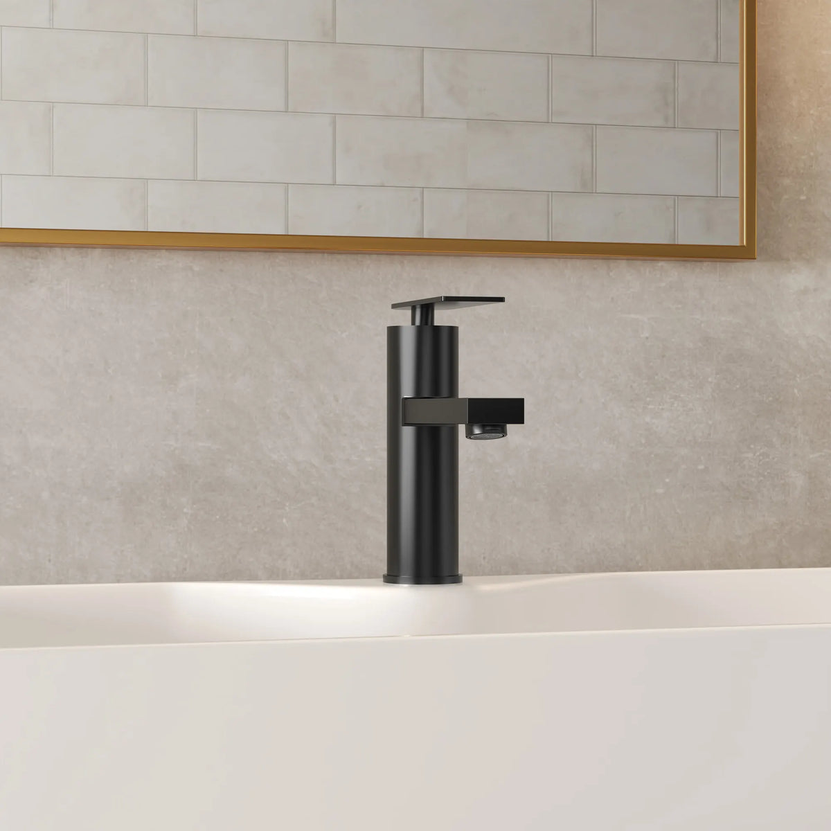 Single-Hole Bathroom Sink Faucet With Pop-Up Drain