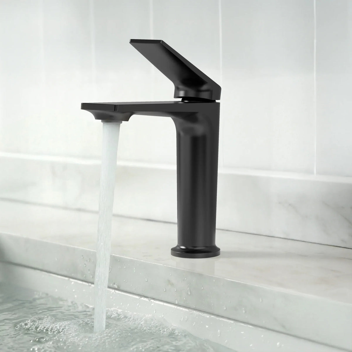 Single-Handle Bathroom Sink Faucet With Pop-Up Drain