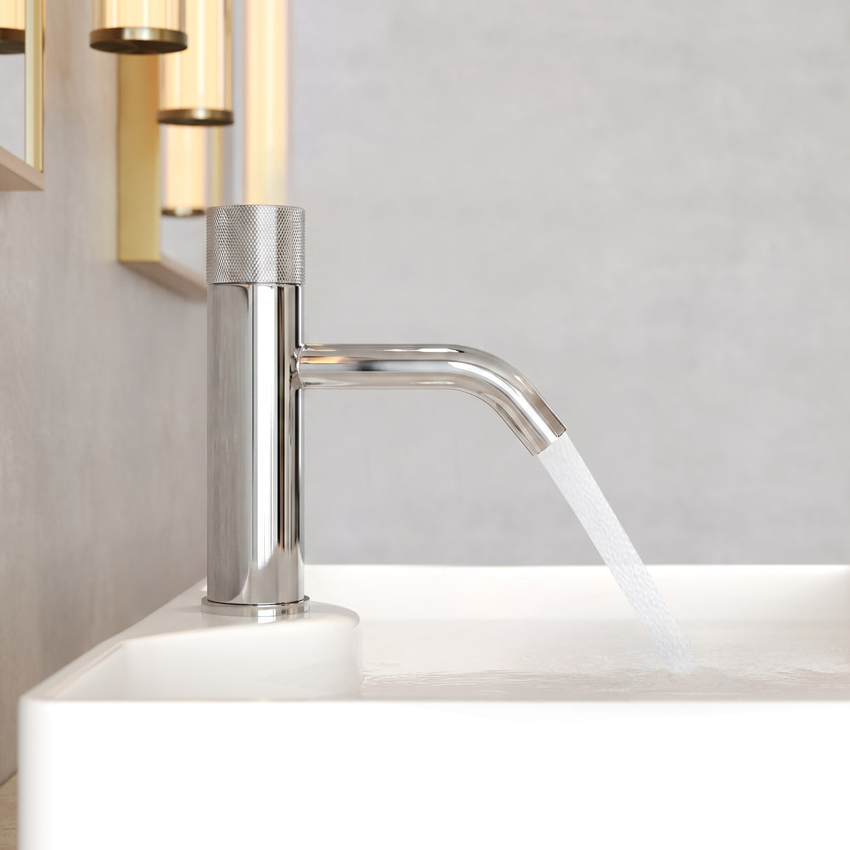 Single-Handle Bathroom Sink Faucet With Pop-Up Drain