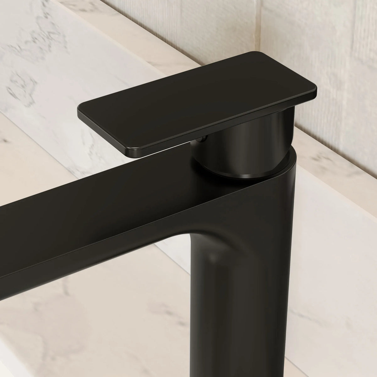 Single-Handle Bathroom Sink Faucet With Pop-Up Drain