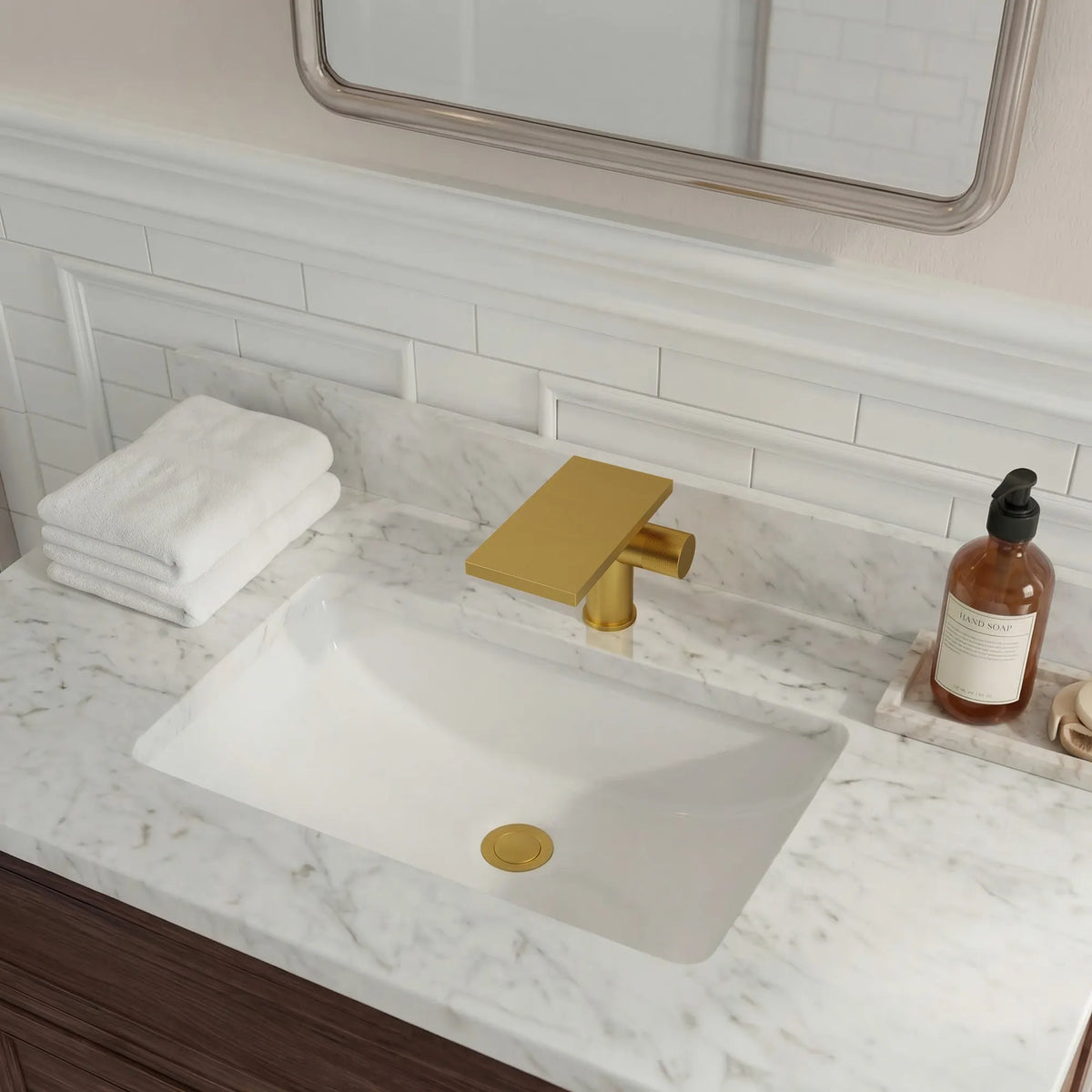 Single-Handle Bathroom Sink Faucet With Waterfall Spout And Pop-Up Drain