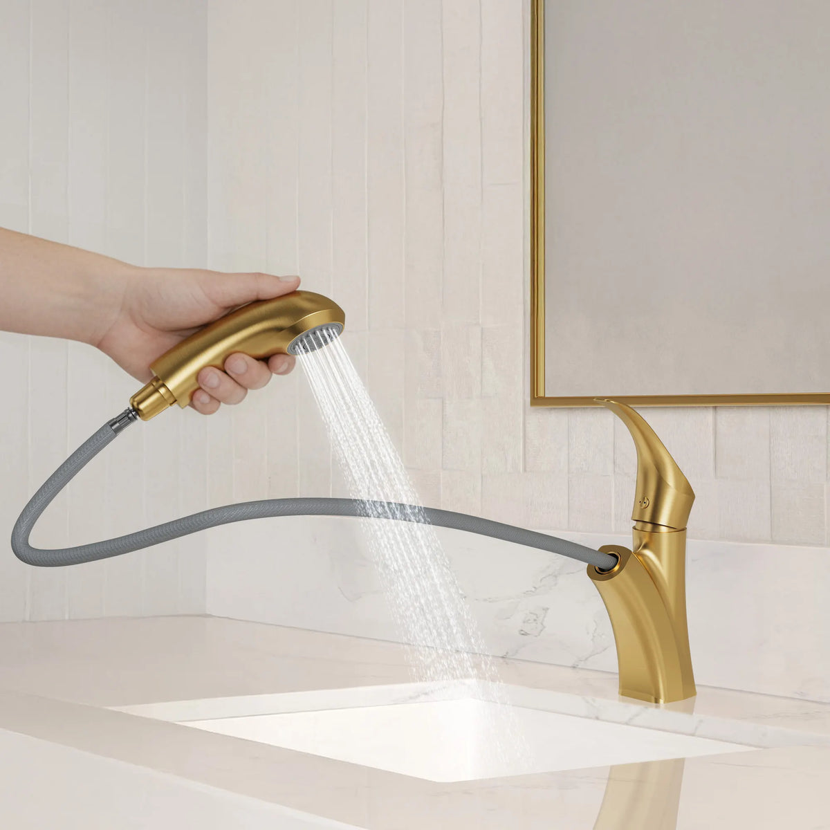 Single-Handle Pull-Out Bathroom Sink Faucet With Dual Spray Modes And Pop-Up Drain