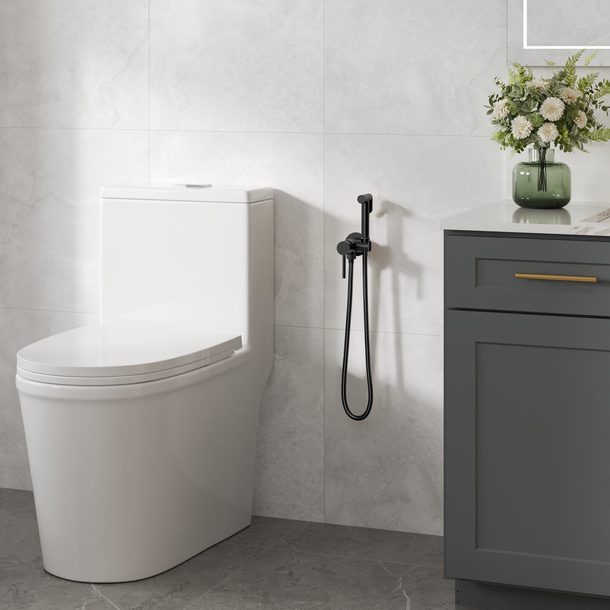 Single-Handle Wall-Mounted Brass Bidet Sprayer with Hot and Cold Control