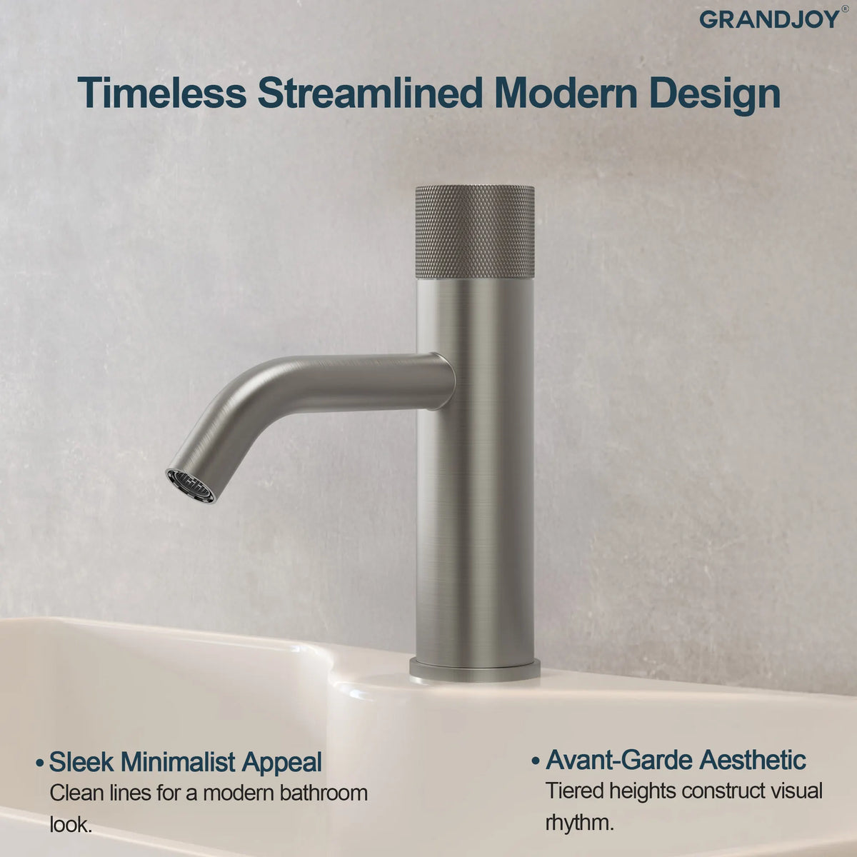 Single-Handle Bathroom Sink Faucet With Pop-Up Drain