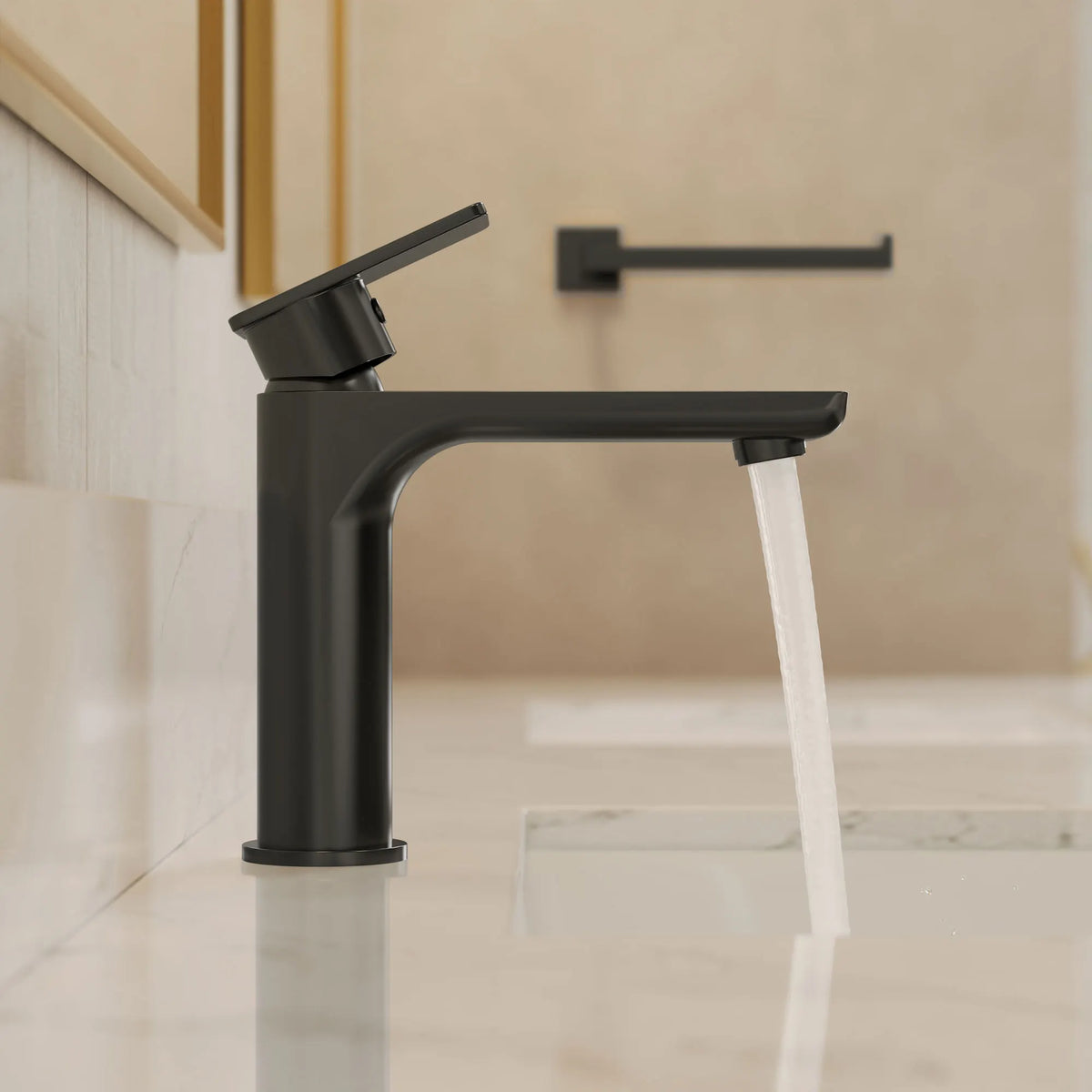 Single-Handle Bathroom Sink Faucet With Pop-Up Drain