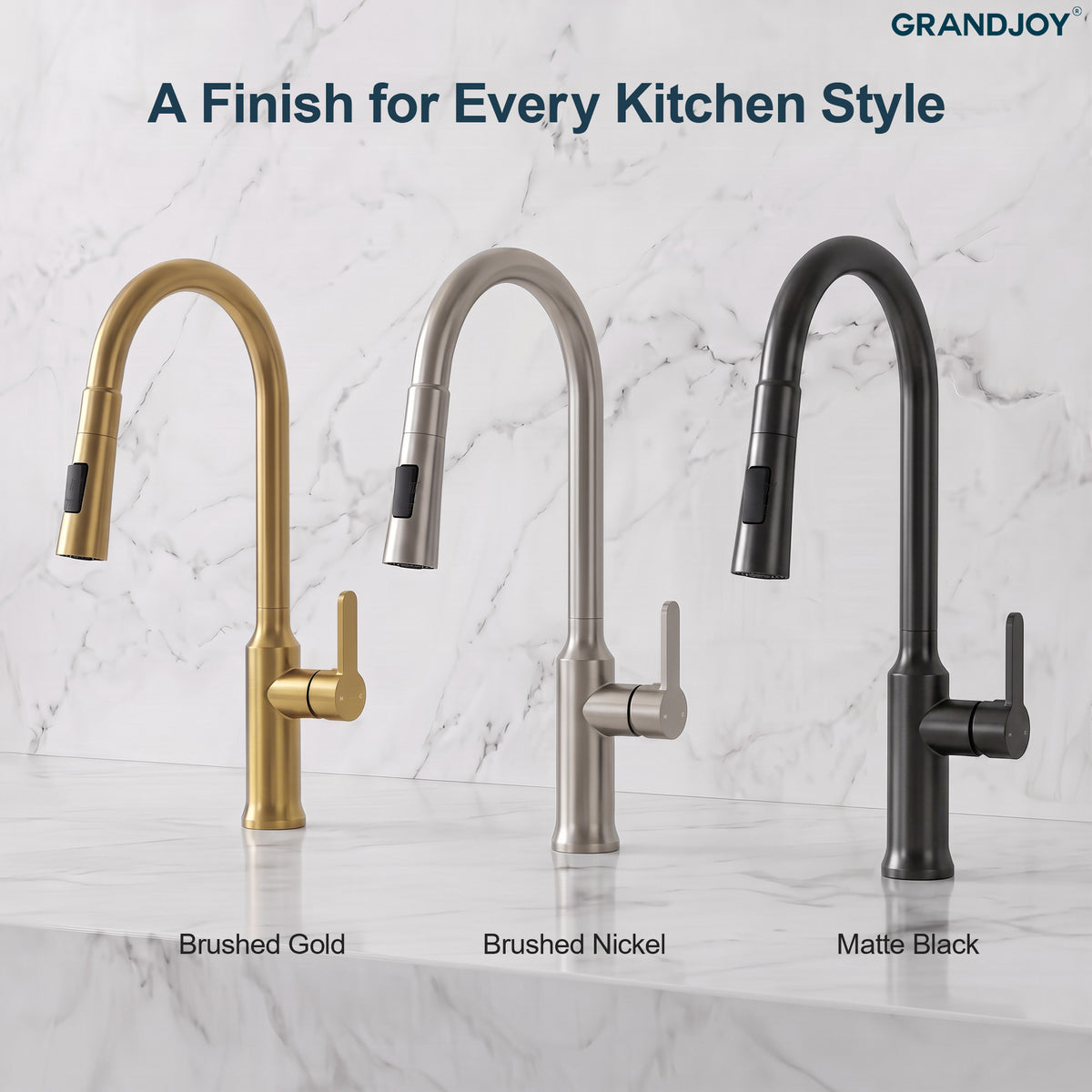 Single-Handle Pull-Down Kitchen Faucet With Dual Spray Modes