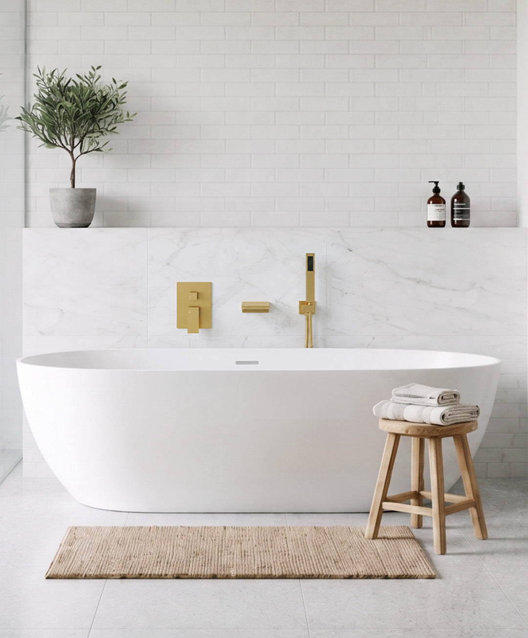 Modern Single-Handle Wall-Mounted Bathtub Faucet with Hand Shower