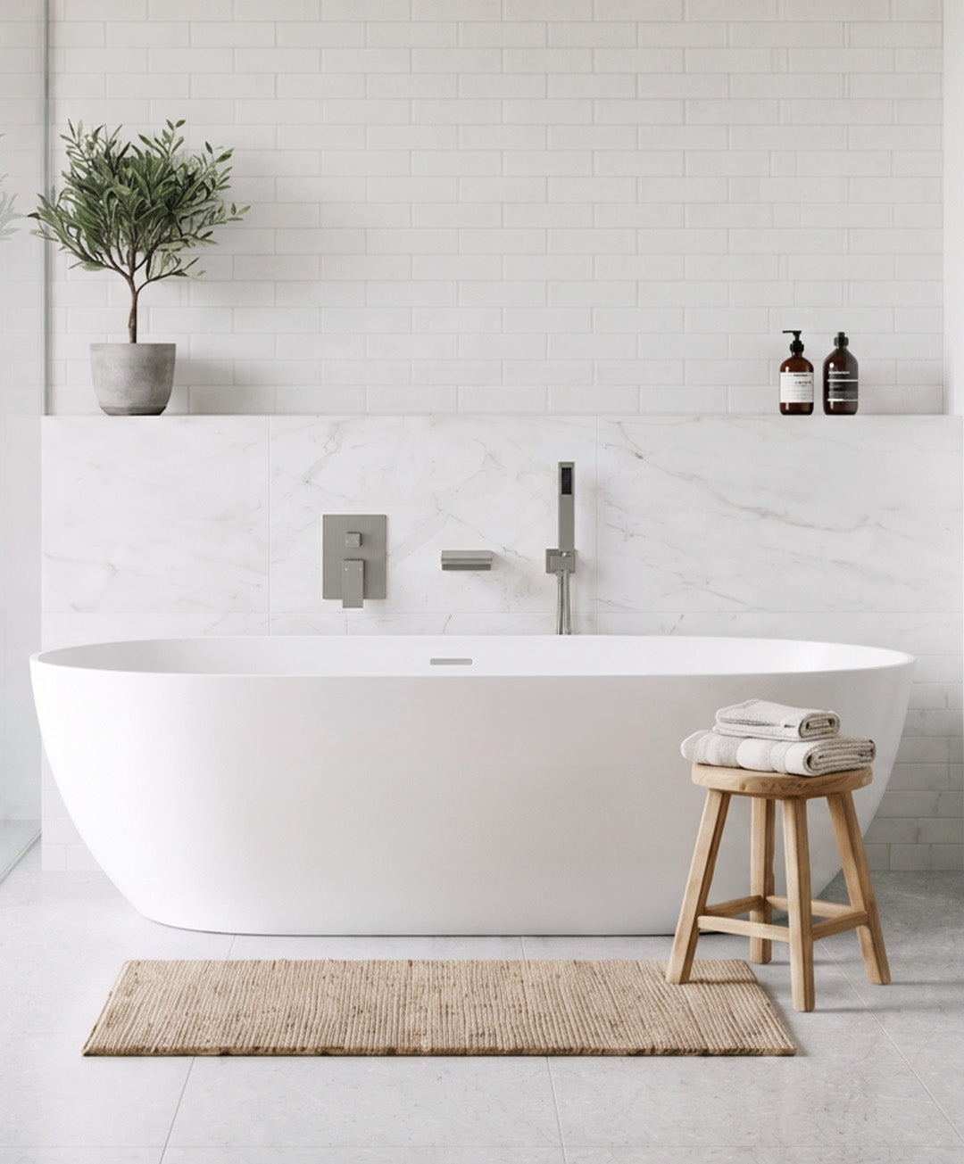 Modern Single-Handle Wall-Mounted Bathtub Faucet with Hand Shower