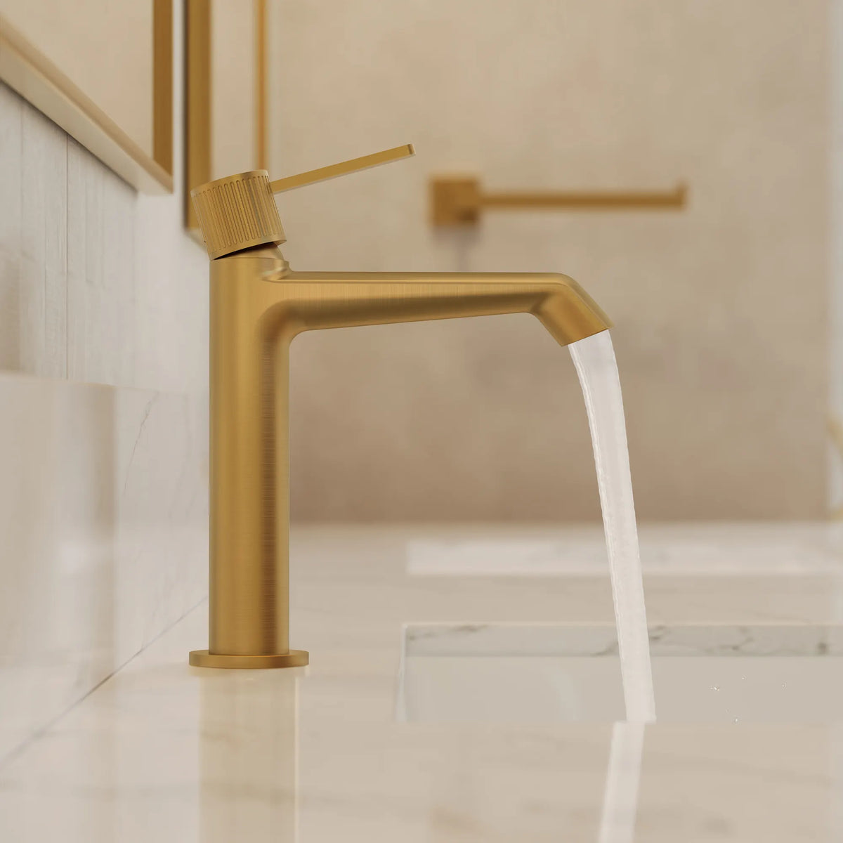 Single-Handle Bathroom Sink Faucet With Pop-Up Drain