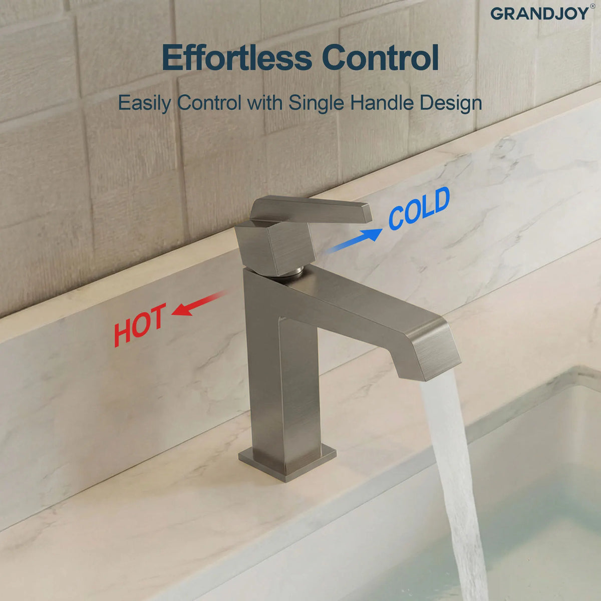 Single-Handle Bathroom Sink Faucet With Pop-Up Drain