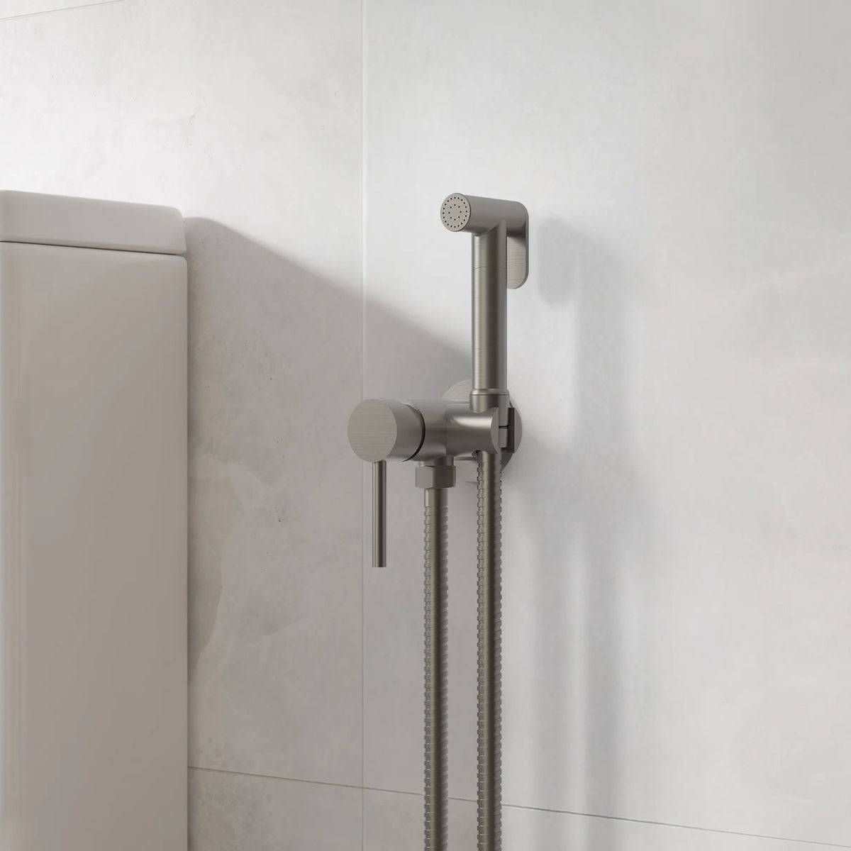 Single-Handle Wall-Mounted Brass Bidet Sprayer with Hot and Cold Control