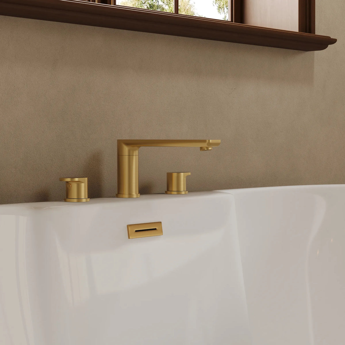 Low-Arc Deck-Mounted Roman Bathtub Faucet with Dual Handles