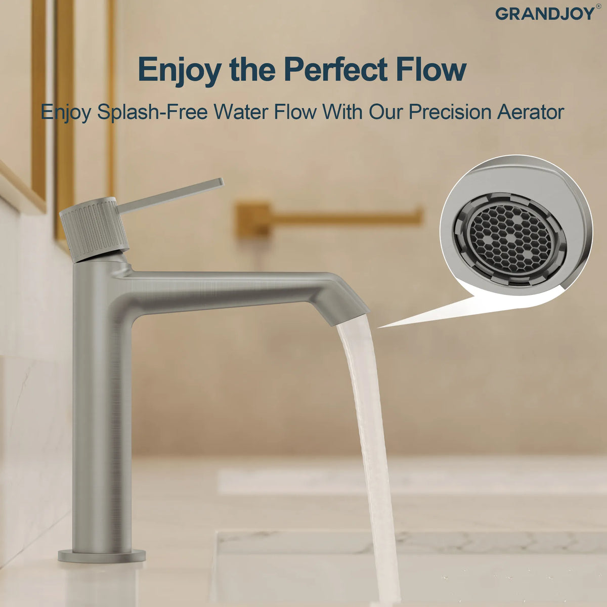 Single-Handle Bathroom Sink Faucet With Pop-Up Drain