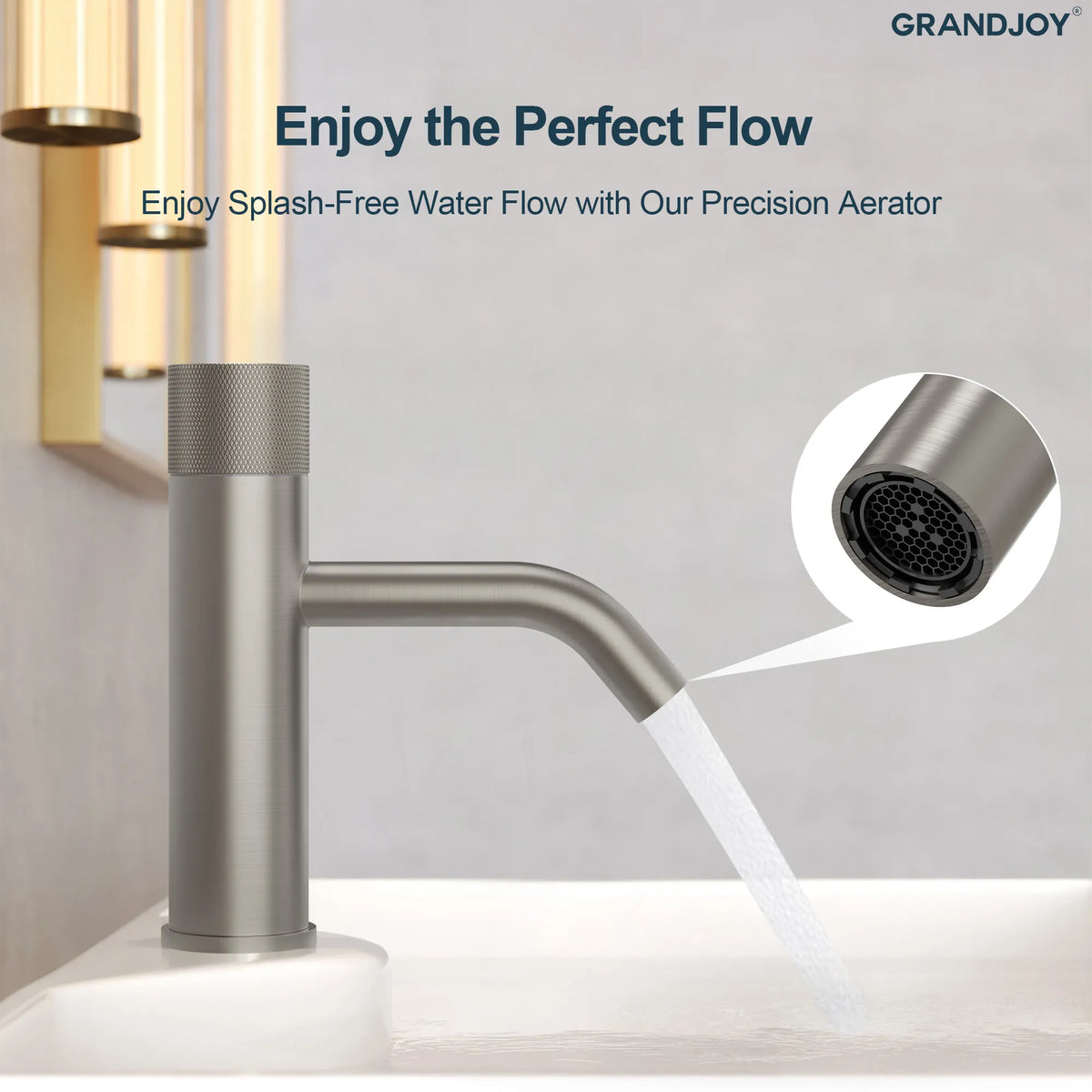 Single-Handle Bathroom Sink Faucet With Pop-Up Drain