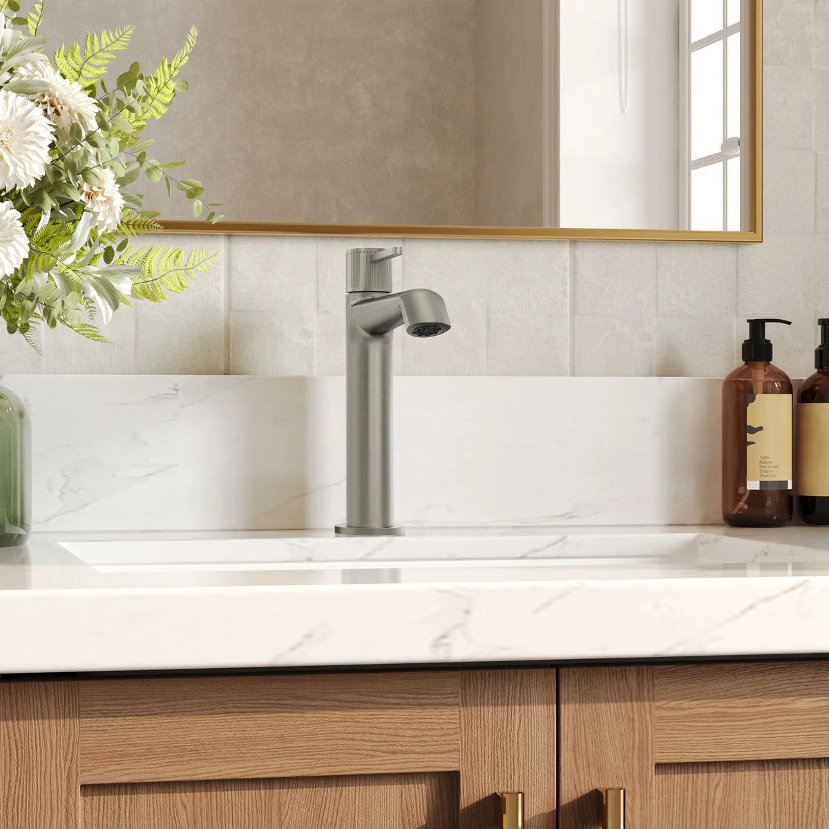 Single-Handle Bathroom Sink Faucet With Pop-Up Drain