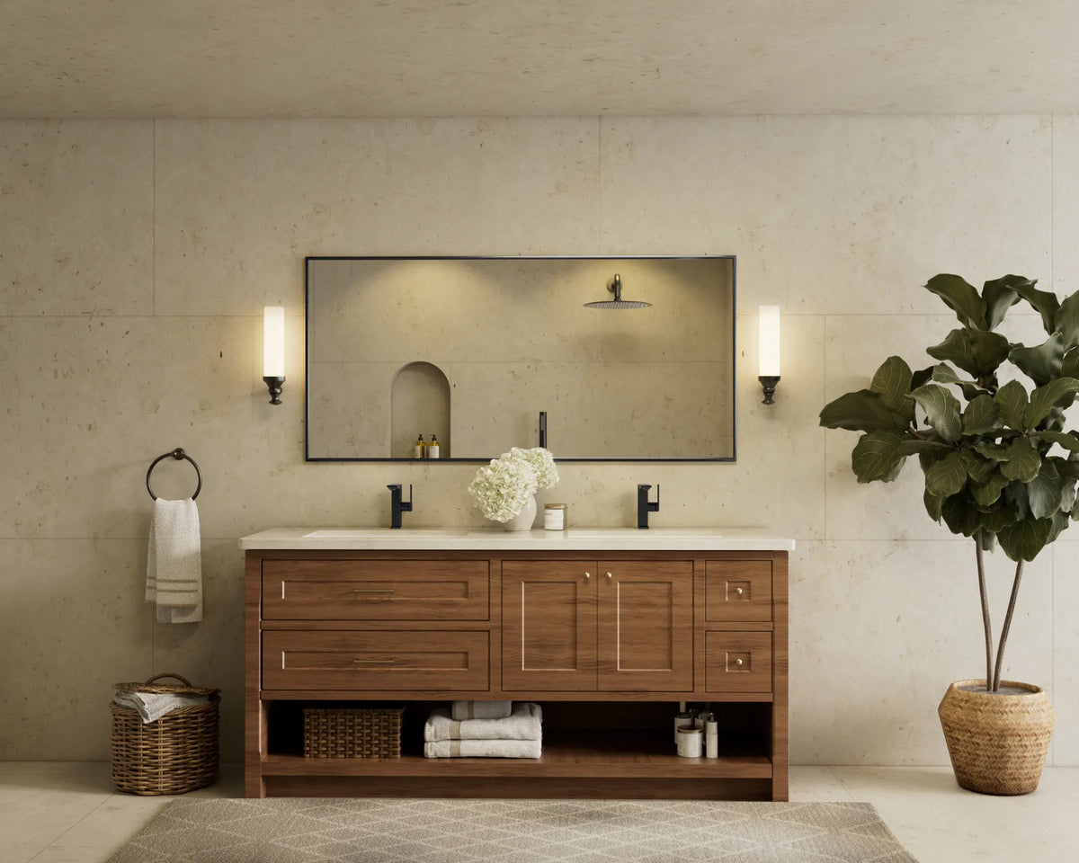 Single-Handle Bathroom Sink Faucet With Pop-Up Drain